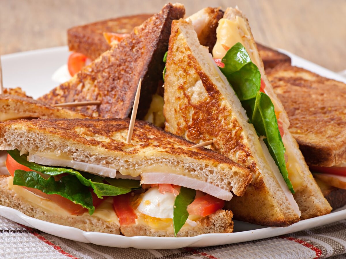 Magic on a Plate: Twisted French Toast Homeschool Lunch