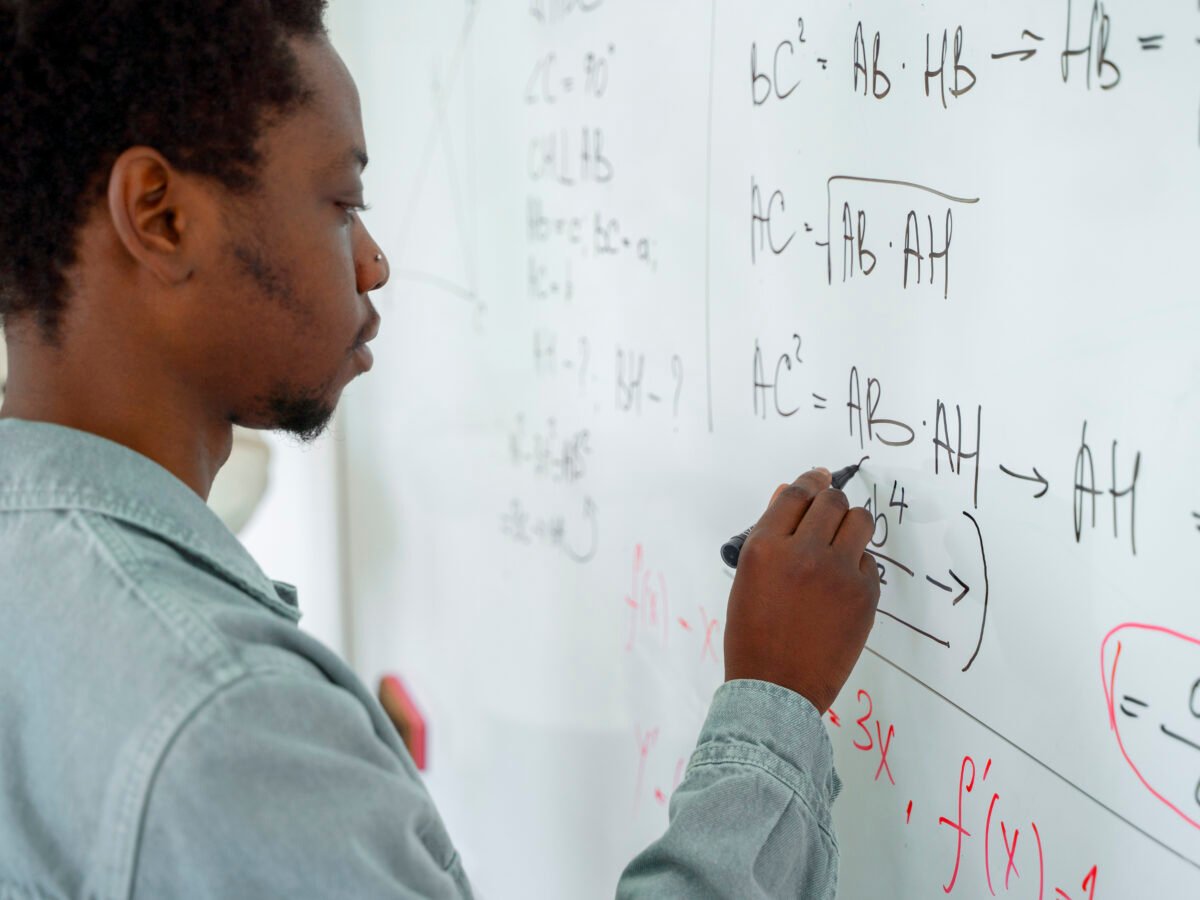 Maths Vs Maths Literacy: How to Choose Strength Over Comfort